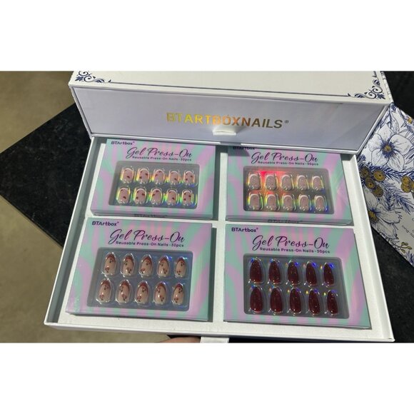Btartbox Nails Christmas Gift Box - Picture 7 of 8